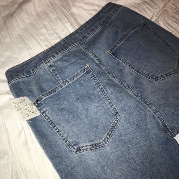 Free People Flared Jeans - Picture 2 of 3